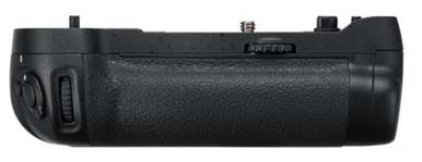 Nikon MB-D17 Battery Pack